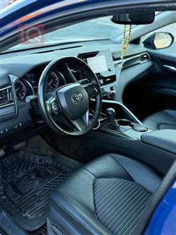 تۆیۆتا کامری